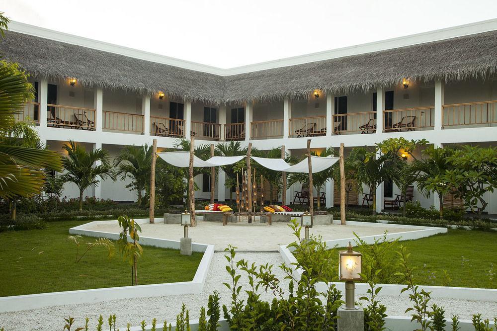 Amra Palace Gan  Exterior foto